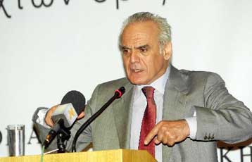 Τώρα πρέπει να αρχίσει η μάχη του ΠΑΣΟΚ κατά του νεοφιλελευθερισμού, διαμηνύει ο ΥΠΑΝ