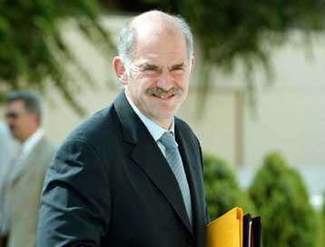 Ανεπίκαιρη η συζήτηση για διαδοχή στο ΠΑΣΟΚ, τόνισε ο υπουργός Εξωτερικών