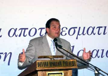 Μάχη για την επανίδρυση του κράτος η φιλελεύθερη πολιτική, κατά τον Κ.Καραμανλή