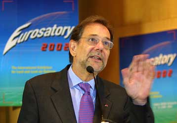 Αναγκαία η διεξαγωγή διεθνούς διάσκεψης για το Μεσανατολικό, υποστηρίζει ο Σολάνα