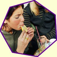 Το πρότυπο του «ανορεξικού μοντέλου» ωθεί τους νέους σε υιοθέτηση ανθυγιεινών συνηθειών