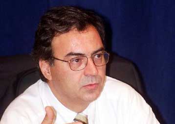 Αύξηση του αφορολογήτου ποσού στα 12.000 ευρώ προωθεί η κυβέρνηση