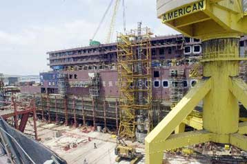 Συγχώνευση 11,8 δισ. δολαρίων αλλάζει το τοπίο στην αμερικανική αμυντική βιομηχανία