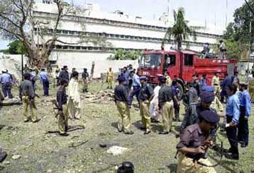 Η Αλ Κάιντα πίσω από την επίθεση στο προξενείο των ΗΠΑ στο Πακιστάν, λένε οι Αρχές