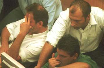 Κάτω από τις 2.150 μονάδες υποχωρεί το ΧΑΑ την Τετάρτη