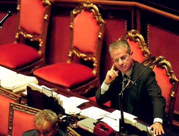 Τα δικά του σχόλια οδηγούν σε παραίτηση τον υπουργό Εσωτερικών της Ιταλίας