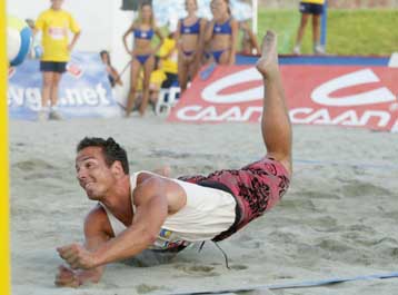 Σπουδαία διάκριση για Μιχαλόπουλο και Μπελιγράτη στο μπιτς βόλεϊ