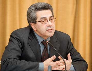 Ψήφισμα διαμαρυτρίας από ΠΟΕΒ – ΕΚΕΒΙ για το 2% επί των πνευματικών δικαιωμάτων