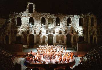 Συναυλία στο Ηρώδειο από την Ορχήστρα των Χρωμάτων αφιερωμένη στον Γιάννη Χρήστου