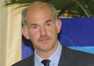 Εκτός τόπου και χρόνου το θέμα της διαδοχής Σημίτη, τονίζει ο Γ.Παπανδρέου