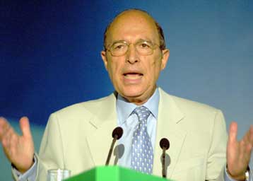 Αφετηρία για συσπείρωση και νίκη χαρακτήρισε ο Κ.Σημίτης τη Συνδιάσκεψη