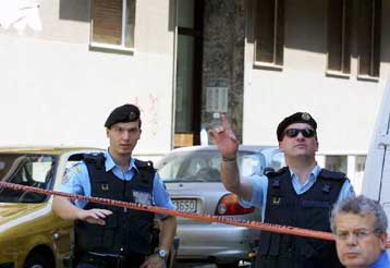 Συνελήφθη 48χρονος κατά τη διάρκεια εφόδου της ΕΛ.ΑΣ. σε ηλεκτρολογείο στο Κουκάκι