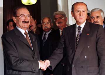 Αιφνιδιαστική πρόταση του Ντεβλέτ Μπαχτσελί για διεξαγωγή πρόωρων εκλογών στην Τουρκία