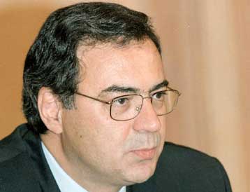 Την «πρώτη δόση» της φορολογικής μεταρρύθμισης ανακοίνωσε ο Ν.Χριστοδουλάκης