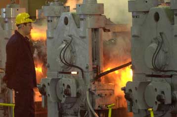 Η τιμή του ηλεκτρισμού για βιομηχανική χρήση είναι από τις φθηνότερες στην ΕΕ