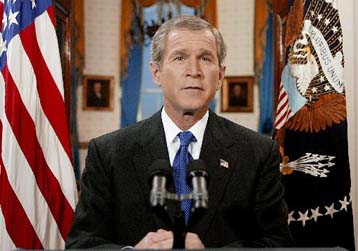 Θα κυνηγήσουμε όσους παραβίασαν το νόμο, δήλωσε ο Μπους για τα λογιστικά σκάνδαλα