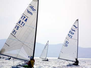 Στον αέρα το Finn Gold Cup ιστιοπλοΐας