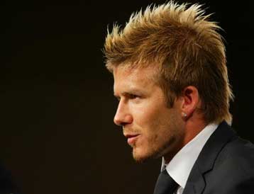 Τα βαμμένα ροζ… νύχια του Ντέιβιντ Μπέκαμ