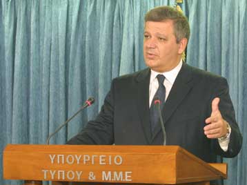 Απαράδεκτη η μετάδοση της φωτογραφίας ασθενούς στην εντατική δήλωσε ο Χρ.Πρωτόπαπας