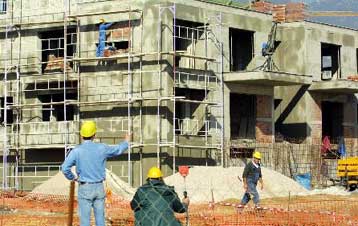 Πτώση 6,9% σημείωσε η οικοδομική δραστηριότητα το Μάρτιο