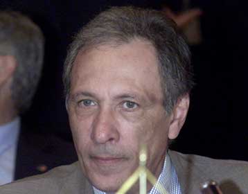 Την παραίτησή του προτίθεται να υποβάλει ο Τούρκος ΥΠΕΞ, Ισμαήλ Τζεμ