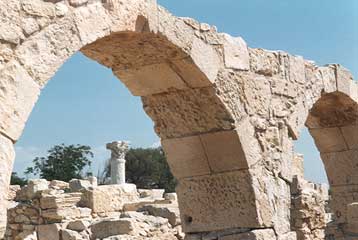 Σημαντικά τα ευρήματα των αρχαιολόγων του ΥΠΠΟ στο ακρωτήριο Δρέπανο Κύπρου