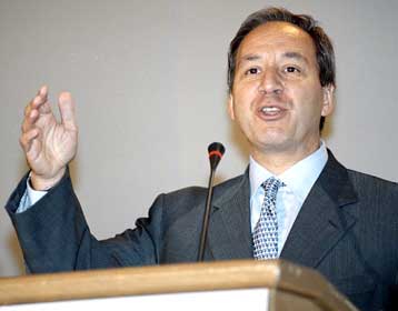 Κριτική Αλογοσκούφη στην οικονομική πολιτική της κυβέρνησης