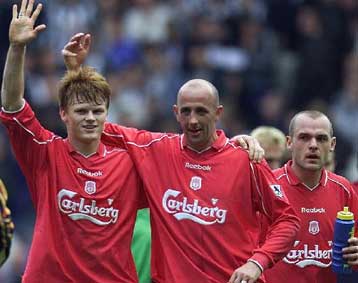 Παραμένει έως το 2007 στη Λίβερπουλ ο Ρίισε