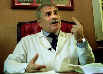 Το Δεκέμβριο θα έρθει στον κόσμο το πρώτο κλωνοποιημένο βρέφος υποστηρίζει ο Αντινόρι