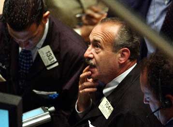 Αρνητικό πρόσημο για Nasdaq και Dow Jones στο κλείσιμο της Παρασκευής