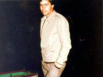 Φίλοι και συμμαθητές αποκαλύπτουν άγνωστες στιγμές της ζωής του Σ.Ξηρού