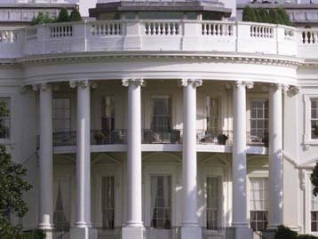 Αυξάνει το έλλειμμα του προϋπολογισμού για το έτος 2002 ανακοίνωσε ο Λευκός Οίκος