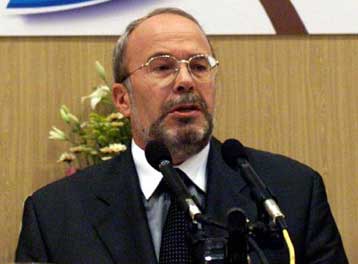 Ανοιξε ο δρόμος για την επιστροφή του Φάτος Νάνο στην πρωθυπουργία της Αλβανίας