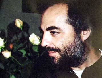 Συνδετικός κρίκος μεταξύ ΕΛΑ και 17Ν φέρεται να ήταν ο καταζητούμενος Δ.Κουφοντίνας