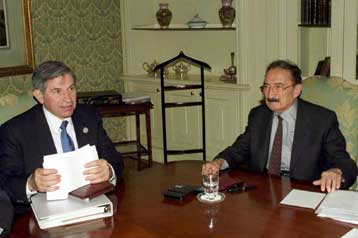 Δεν επιθυμεί εμπλοκή της σε ενδεχόμενη επιχείρηση των ΗΠΑ κατά του Ιράκ η Αγκυρα