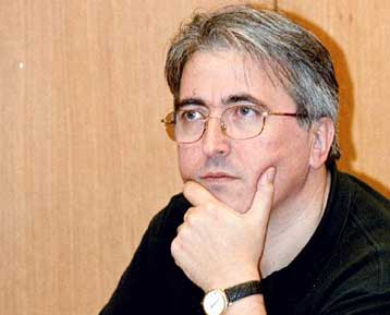 Στους δρόμους από το Σεπτέμβρη οι συμβασιούχοι που ζητούν να μονιμοποιηθούν