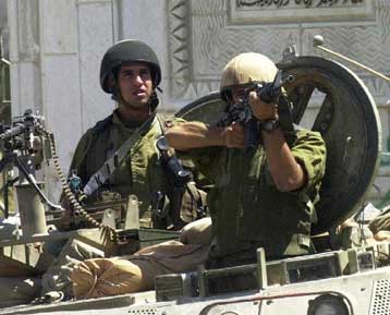 Τριβές προκαλεί στο Ισραήλ η απόφαση απέλασης Παλαιστινίων συγγενών καμικάζι