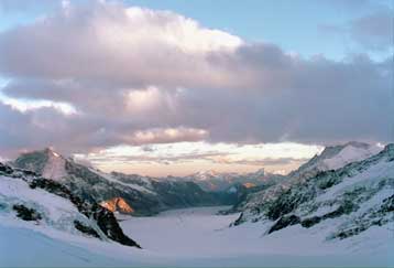 Οι παγετώνες στην Αλάσκα λιώνουν ταχύτερα από τις αρχικές εκτιμήσεις