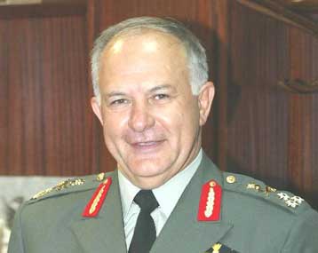 Η Κοινοβουλευτική Επιτροπή Αμυνας της Κύπρου υποδέχθηκε και επίσημα τον Αθ.Νικολοδήμο