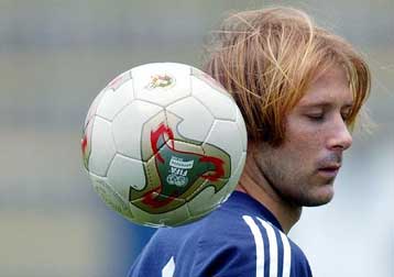 Στη Μπαρτσελόνα θα συνεχίσει για ένα χρόνο την καριέρα του ο Γκάιθκα Μεντιέτα