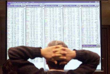 Με απώλειες 1,89% στο χαμηλότερο επίπεδο της τετραετίας έκλεισε το ΧΑΑ τη Δευτέρα