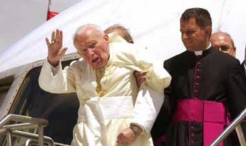 Στο Τορόντο ο Πάπας, πρώτο σταθμό της περιοδείας του σε Βόρειο και Λατινική Αμερική