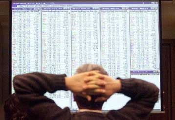 Με απώλειες 2,80% κάτω από τις 2.030 μονάδες έκλεισε το ΧΑΑ την Τετάρτη