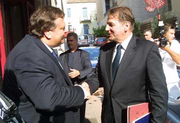 Ολυμπιακή προετοιμασία και τρομοκρατία στο επίκεντρο της συνάντησης Βενιζέλου – Ρογκ