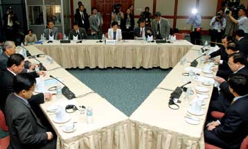 Δέσμευση για την καταπολέμηση της τρομοκρατίας ανέλαβαν οι χώρες της ΝΑ Ασίας