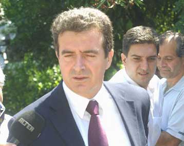 Διυπουργικό όργανο για την αντιμετώπιση της λαθρομετανάστευσης δημιουργεί η κυβέρνηση