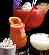 Η υπερβολική κατανάλωση δροσιστικών ροφημάτων ίσως επιβαρύνει τη σιλουέτα σας