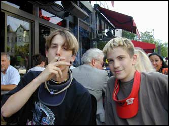 Ισχυρή εξάρτηση σε σύντομο χρονικό διάστημα προκαλεί η νικοτίνη στον οργανισμό των εφήβων