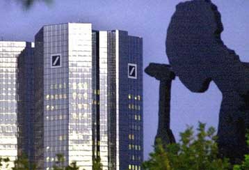 Μειωμένα κέρδη και «προκλητικές» προοπτικές για τις ευρωπαϊκές τράπεζες