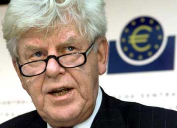 Αμετάβλητα στο 3,25% διατήρησε τα επιτόκια η Ευρωπαϊκή Κεντρική Τράπεζα